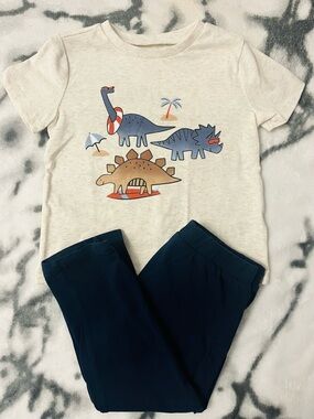 2 Piece/24 Months (Boys) Dinosaur themed Pyjama TShirt/Blue Matching Pants Set